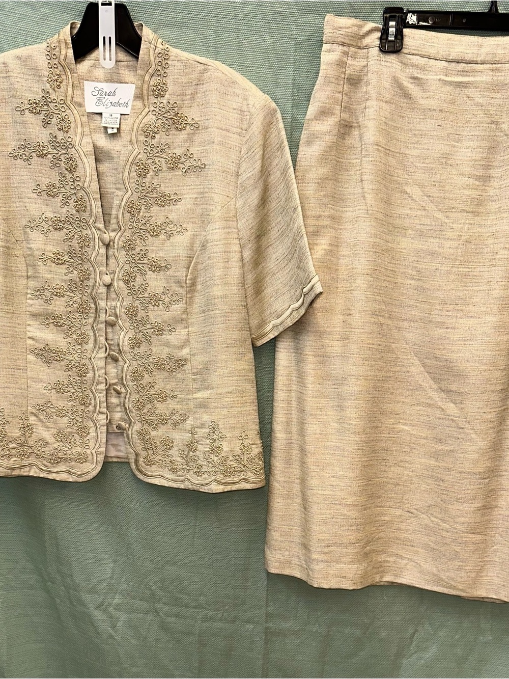 Sarah Elizabeth Beige Embroidered Short-Sleeve Blouse